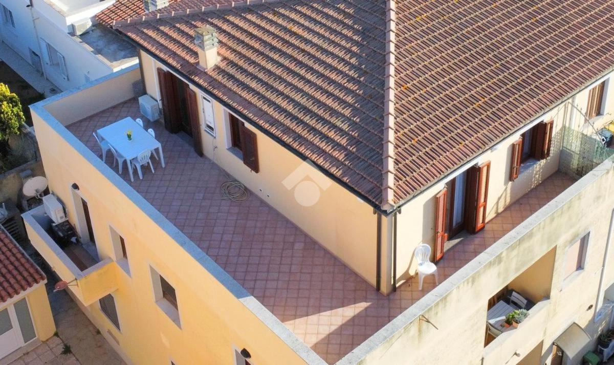 L'Attico Di Loredo Olbia Exteriör bild